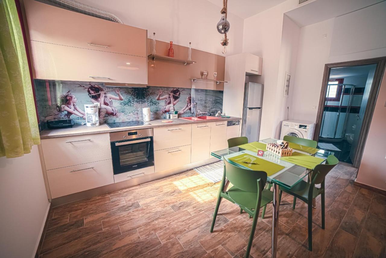 Olive Tree Suites Ελαιώνας Εξωτερικό φωτογραφία